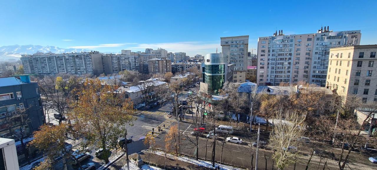 Flat In Central Bishkek Exterior foto